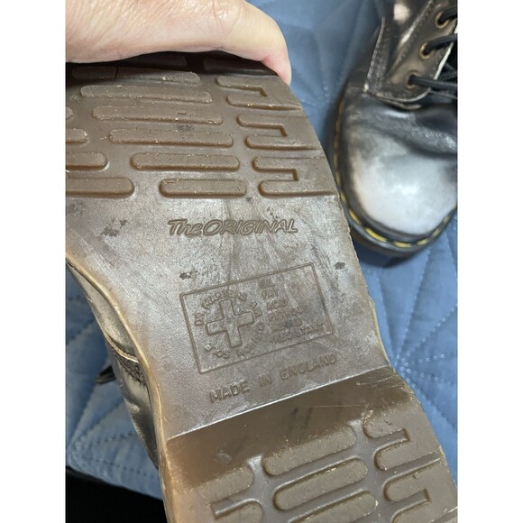 Dr. Martens 1460 Made in England Vintage Black Leather 8 Eye Boots US 7 - Picture 11 of 16